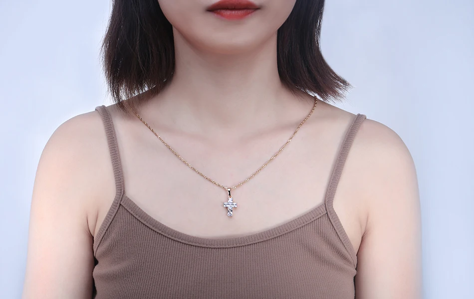 LADYCHIC элегантный кубический циркон крест подвески ожерелья Золото Цвет Крест христианский Иисус ювелирные изделия для женщин подарок на день рождения LN1058