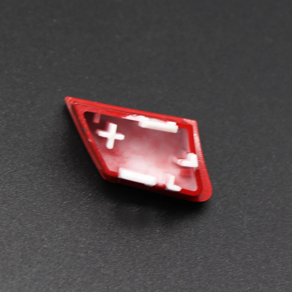 

For BMW M3 M4 F80 F82 F83 F10 2pcs Steering Wheel Personalized Red m1m2 Mode Button Custom Switch Replace Cover Red / Blue