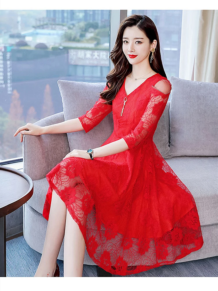 

2019 Spring Summer Boutique New Fashion Slim High Waist Sleeves Lace Dress Comfortable V-neck Smashed flower Women's Clothing