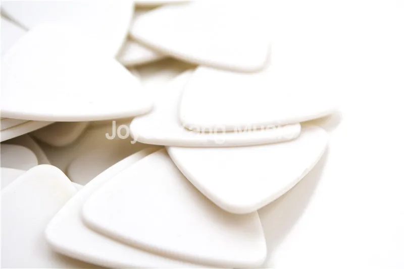 Большой треугольный помпон Delrin матовая керамика белая электрическая медиаторы