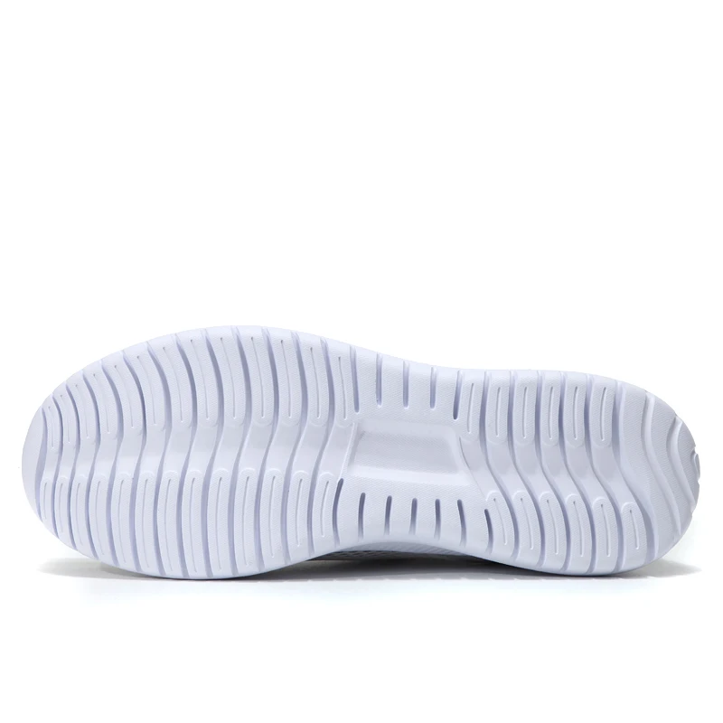 Мужские кроссовки больших размеров трендовый светильник дышащая прогулочная