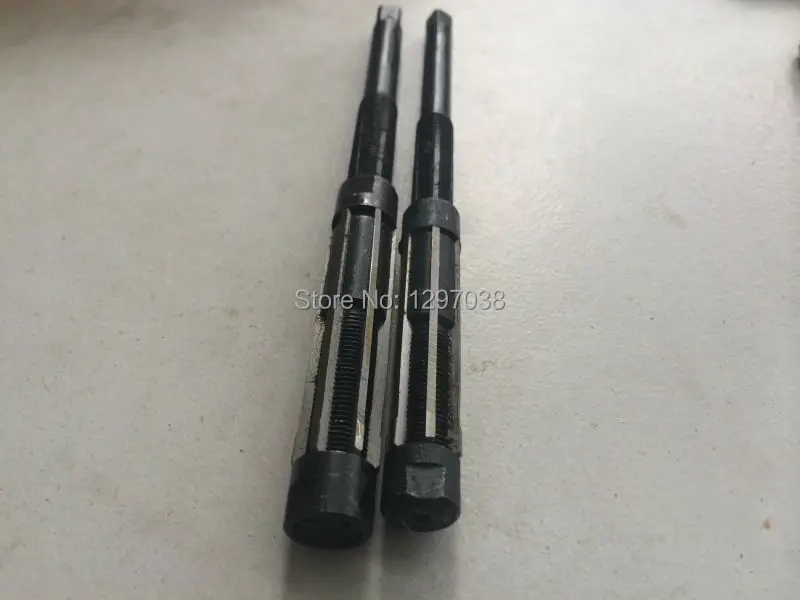 

Free shipping Adjustable hand reamer HSS13.75-15.25 15,.25-17mm 2pcs/lot