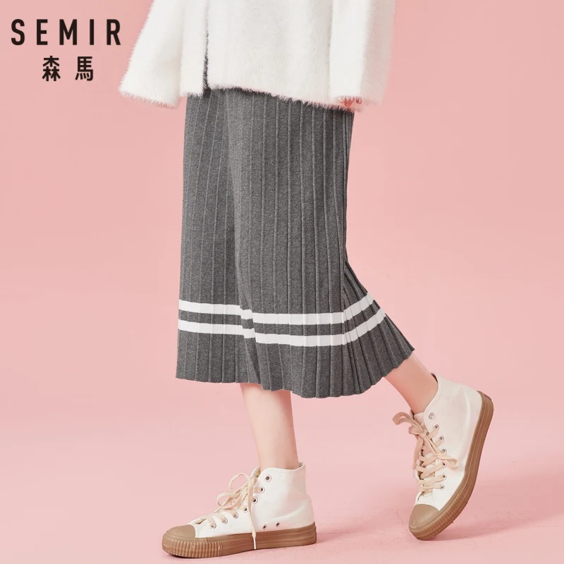 Женская плиссированная юбка SEMIR трикотажная в рубчик с контрастными полосками на