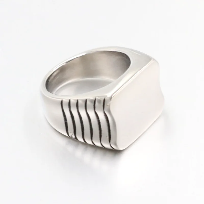 

New circular square cast light face men's ring factory free shipping