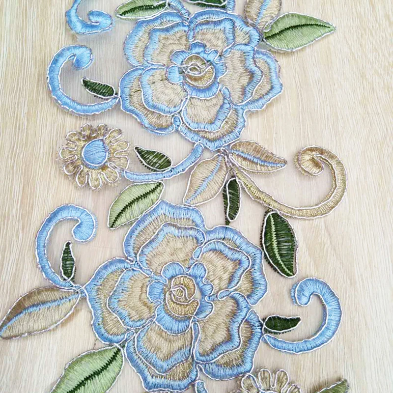 Узорчатая одежда джинсы из полиэфирного волокна нашивки небесно голубого и