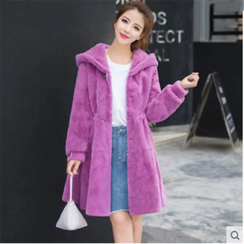 Женская меховая куртка зима 2020 новинка длинный рукав одноцветная с капюшоном