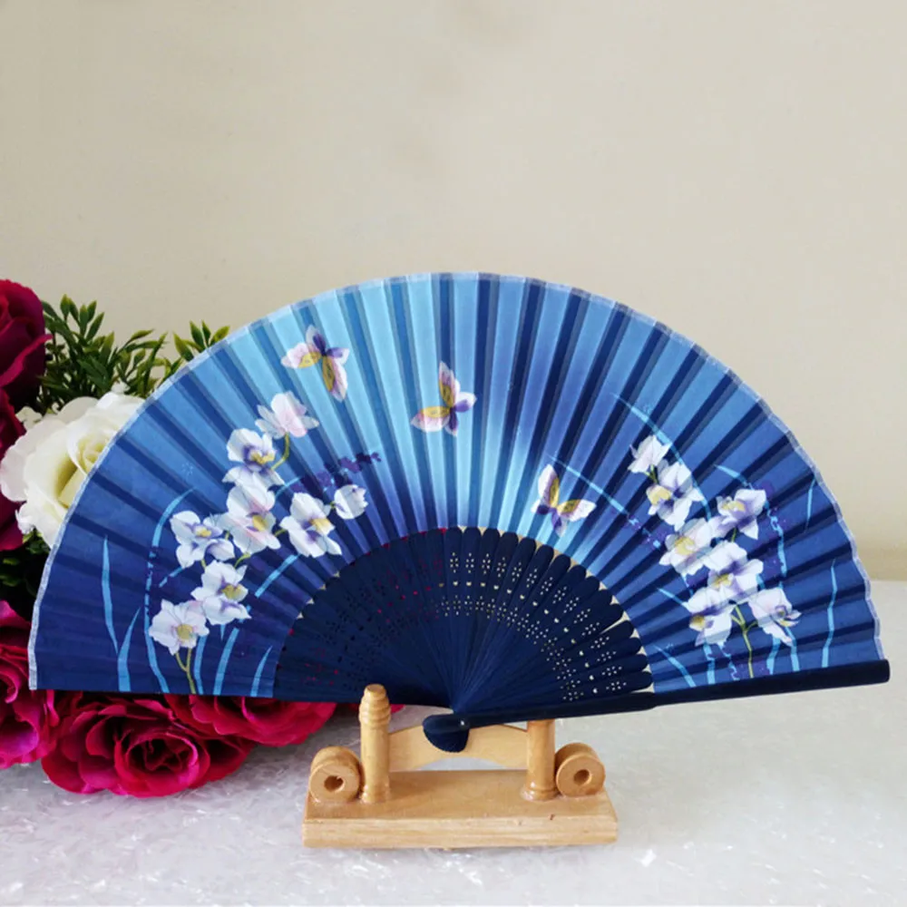 A Flower Butterfly Pattern Folding Dance Wedding Party Lace Silk Folding Hand Held Flower Fan G619 - Цвет: A