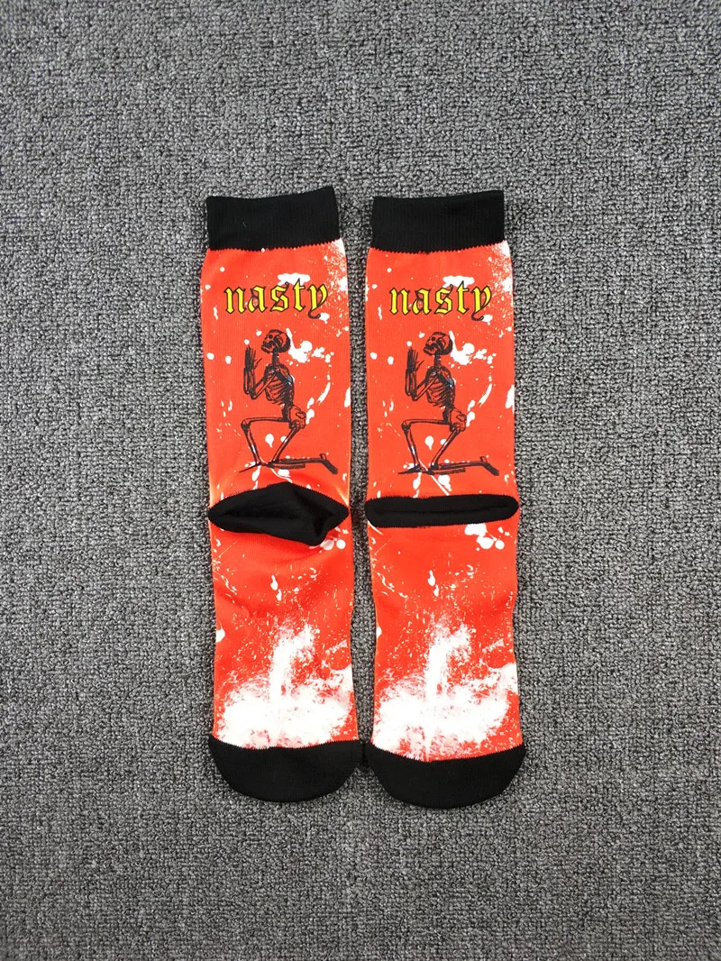 Мужские красные носки для скейтеров с принтом скелета Размер США 7-9 Евро 40-42 ( 100%