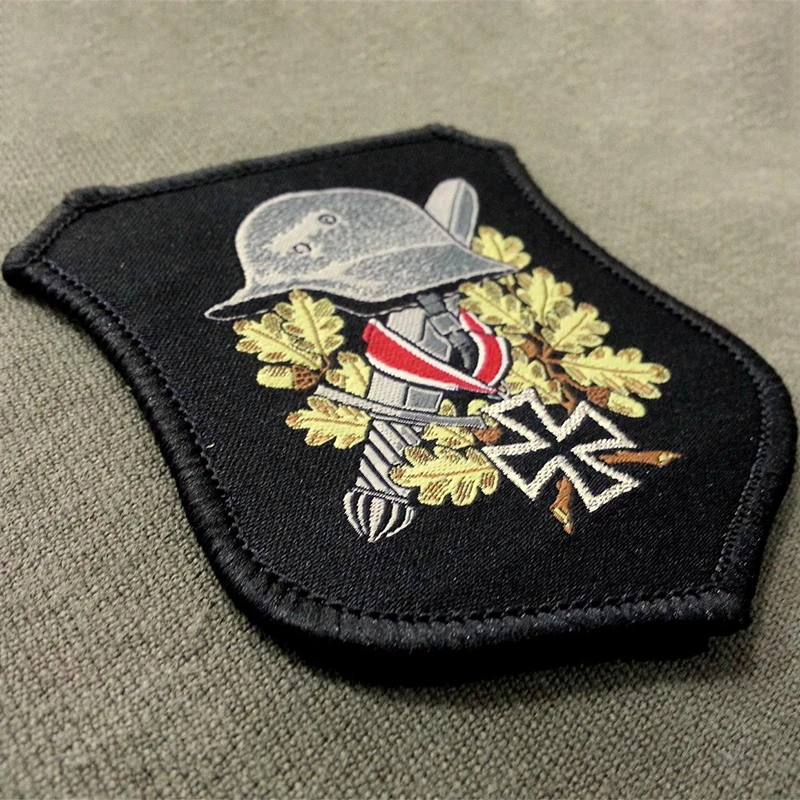 Немецкие шевроны. Немецкие шевроны. Дивизия викинг сс нашивки. Нашивка германия. Немецкие шевроны.