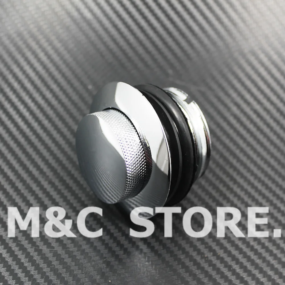 Крышка для топливного бака хромированная выдвижная с винтовым креплением