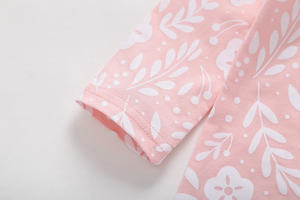 2020 одежда для маленьких девочек Осенний хлопковый комбинезон новорожденных с