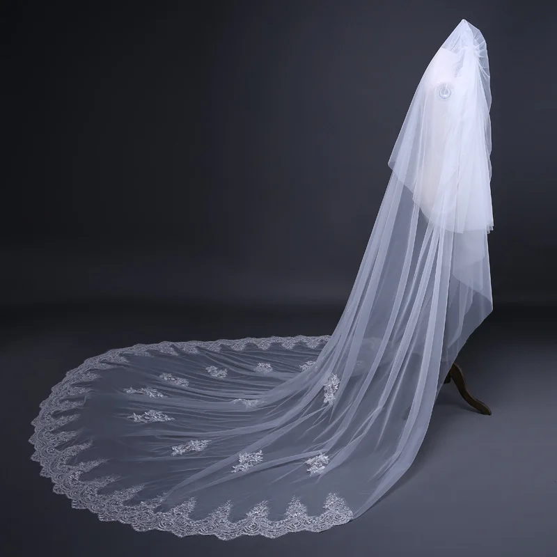 

Cheap Lace Edge Two-Layer Sequins Beaded Chapel Wedding Veil Lace Bridal Veils
