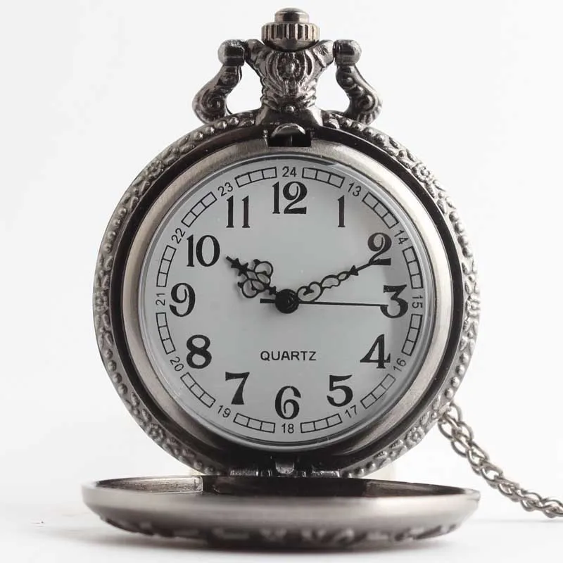 Карманные часы в стиле стимпанк с рождественским черепом и скелетом ретро