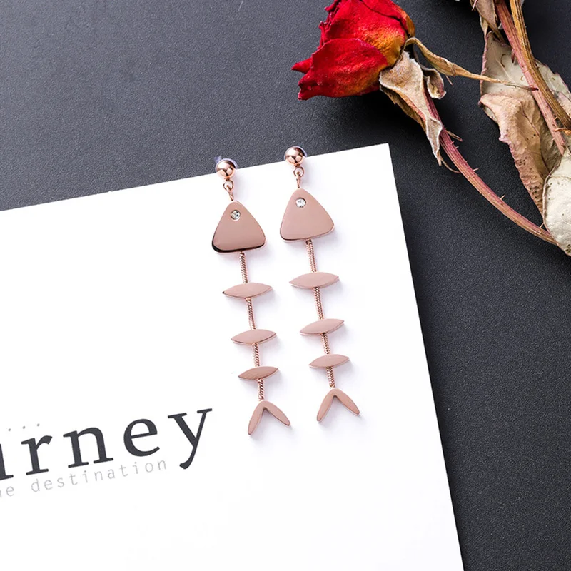 2019 New Stainless Steel Fish Boen Dangle Earrings for Women Girl's Cute Funny Drop Earring Rose Gold Travel | Украшения и