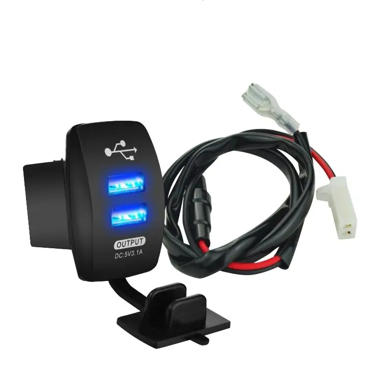 Новый Автомобильный адаптер питания с двумя USB-разъемами 12-24 В для разных