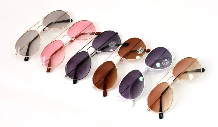 Новинка 2016 года модные детские солнцезащитные очки для мальчиков и девочек UV400