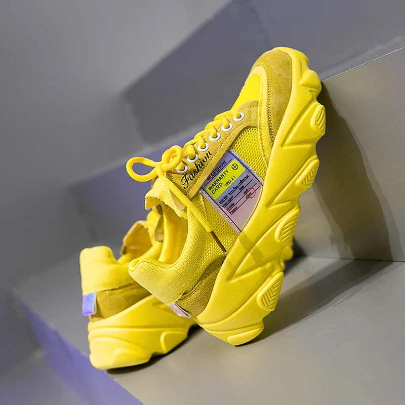 Женская кожаная спортивная обувь с сеткой на платформе коллекция 2019 года сезон