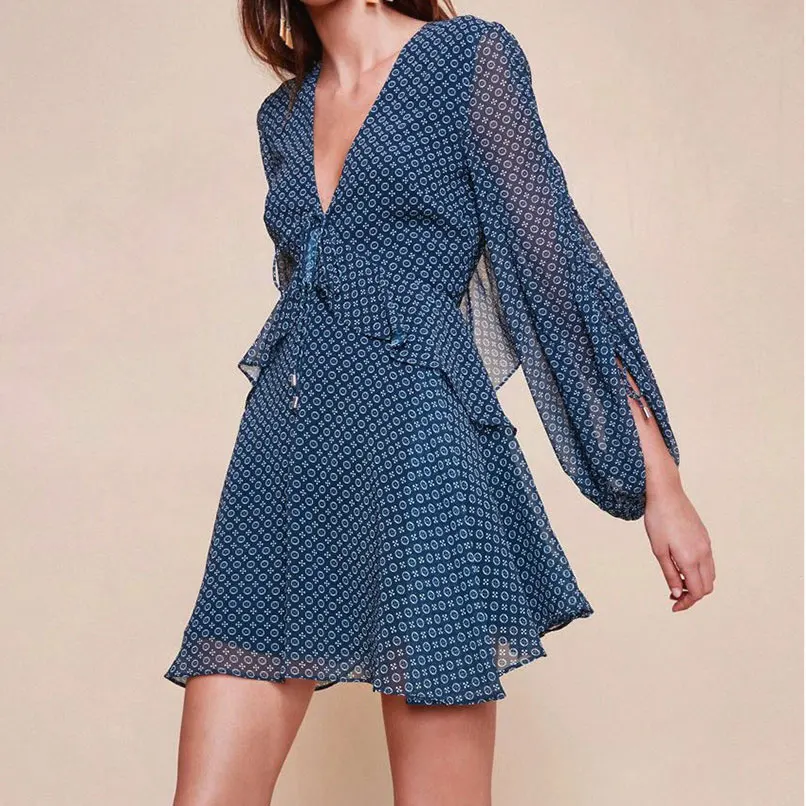2019 Spring Women Deep V-Neck Long Sleeve Printed Chiffon Dress With Ruffles Ladies Pleated Dresses | Женская одежда