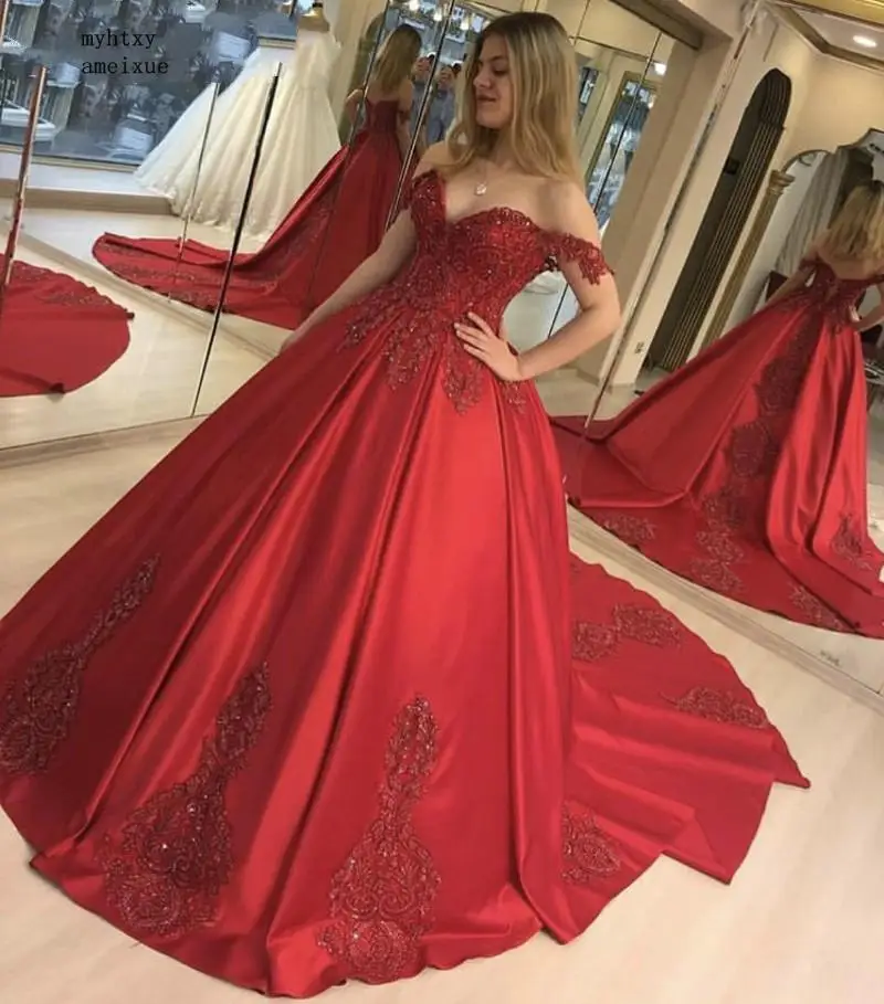 

china Red Sweetheart Off The Shouder Ball Gown Lace Applique Crystal Beaded Satin Evening Dresses Red Lace Party Gowns