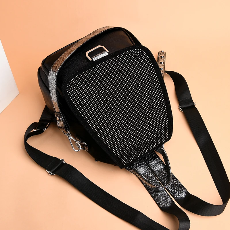 Women's Embroidered Backpack Women's Sequins Travel Backpack Women's Diamond Studded Backpack Mochilas Shoulder Bags School bag