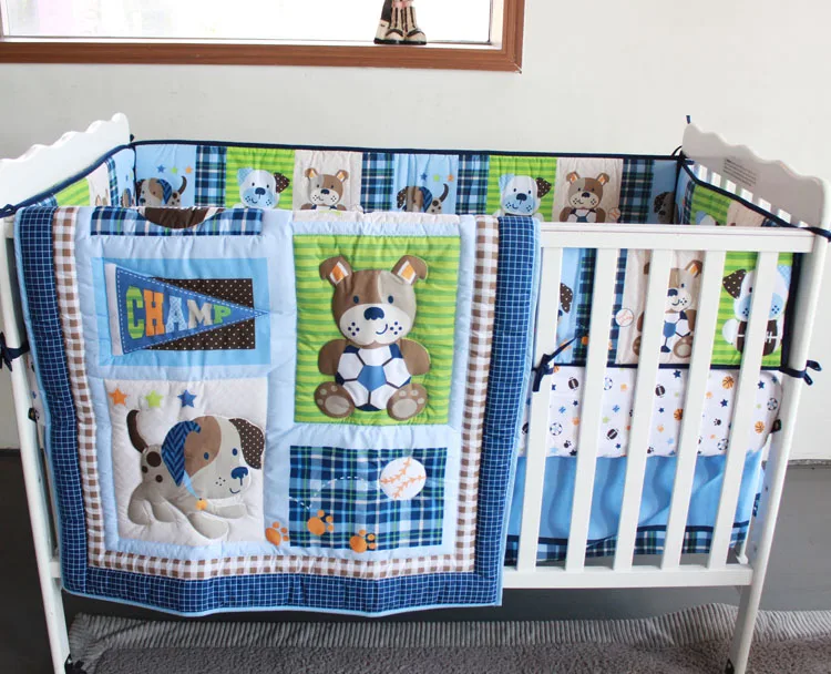 

8PCS kit de berço Baby Crib Bedding Sets Bed Linen ,Bedding Brand ,include(bumper+duvet+bed cover+bed skirt+diaper bag)
