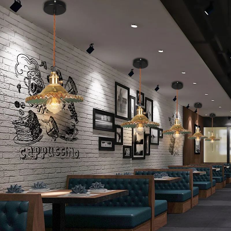 Винтажный латунный подвесной светильник в виде розетки стеклянный абажур