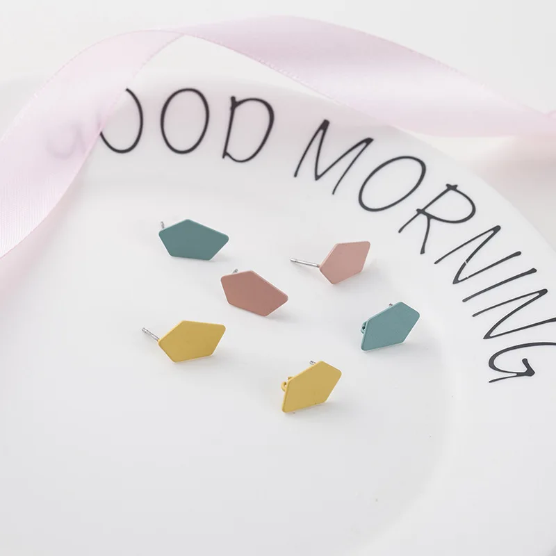 

Wholesale 50pcs/lot Alloy Material Cute Korea Type Stud Earring For DIY Earring Jewelry Making Fashion Jewelry Findings