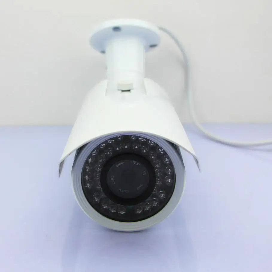 IP Камера 1.3MP 2.0MP HD сети переменным фокусным расстоянием 2.8-12 мм ручной зум POE
