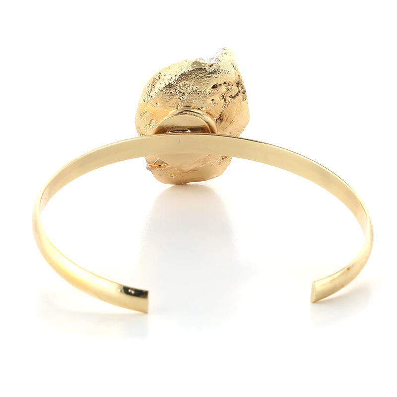 Женский браслет с натуральным минеральным кристаллом Открытый на запястье