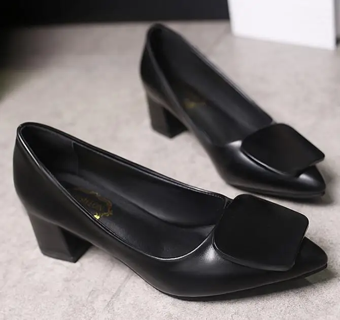 2019 г. Новые женские тонкие туфли лодочки на толстом каблуке с острым носком
