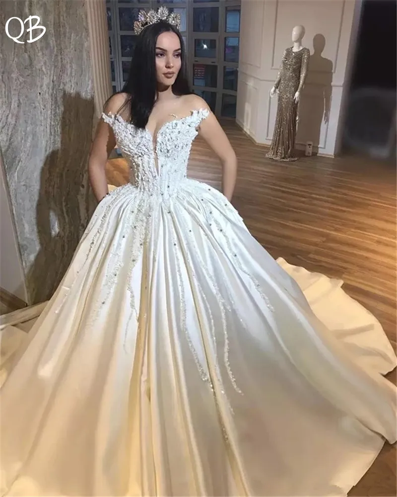 Custom Made Wedding Dresses 2019 Ball Gown Cap Sleeve Satin Lace Beading Luxury Formal Bridal Wedding Gowns Plus Size ZD95
