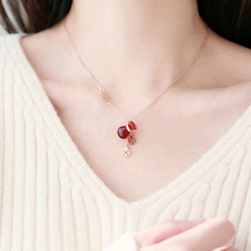 Новое поступление 2018 элегантное красное ожерелье YUN RUO цвета розового золота с