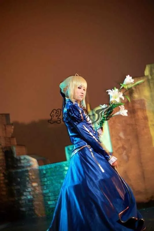 Бесплатная доставка Пользовательские Fate zero/Fate Stay Night Saber платье Irisviel синий костюм