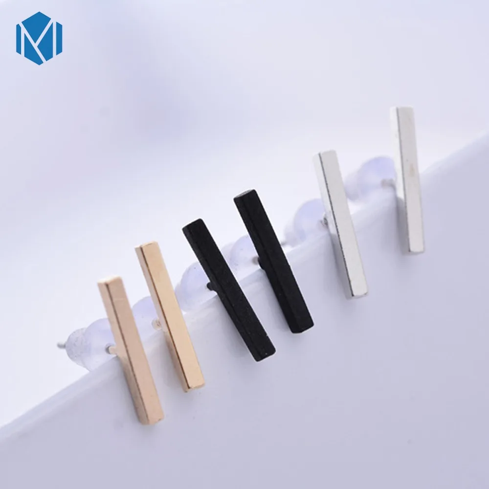 Женские серьги с подвеской M MISM геометрическим узором эффектные букле D'Oreille Sweet