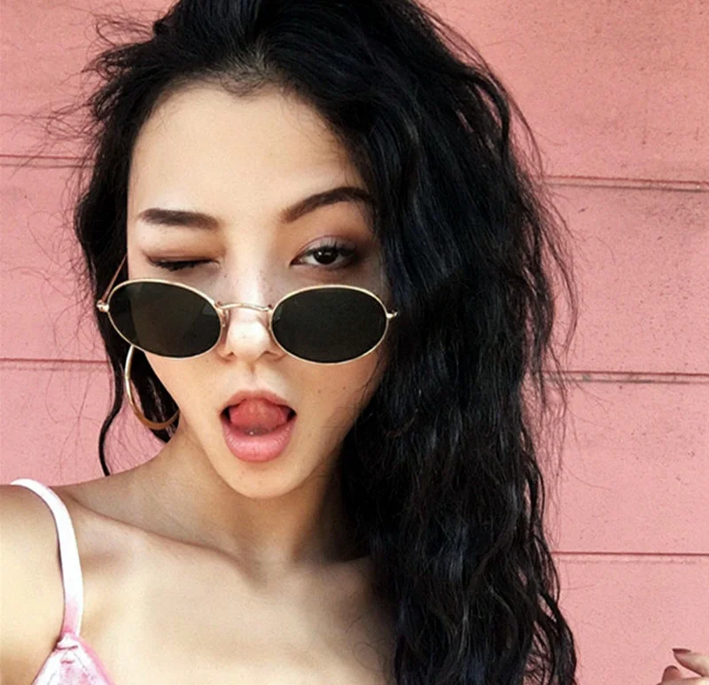 Cute Sexy Retro Oval Sunglasses Women Small Gold Black Vintage Retro Sun Glasses Female Red Eyewear For Women Driver Goggles