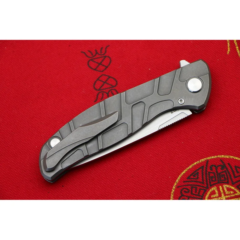 Зеленый шип Т-образной F95 Флиппер складной нож D2 лезвие титановая ручка Подшипник Открытый Отдых Охота карманные ножи