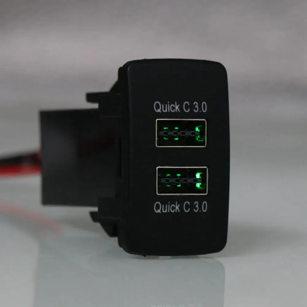 Автомобильное зарядное устройство с двойным USB интерфейсом QC3.0 для Honda Civic Spirior CRV