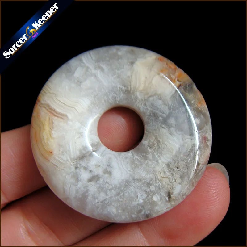 Подвеска круглая в форме пончика из натурального бешеного кружева модное