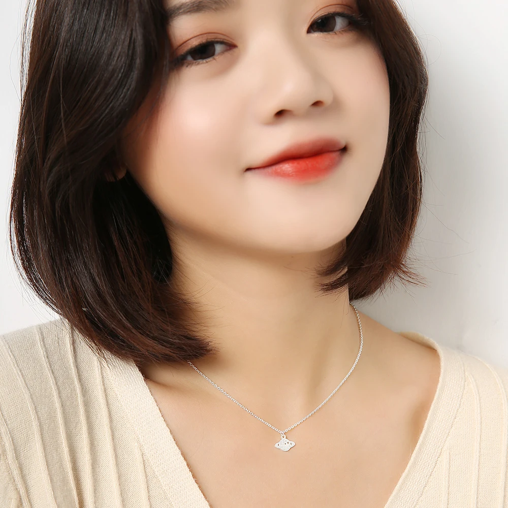 

Wholesale 10PCS Star Necklaces Planet Saturn Charm Stainless Steel Long Chain Statement Necklaces 2018 New Arrive