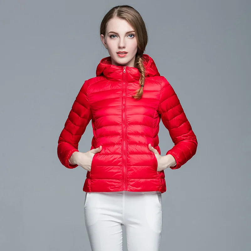 Пуховик брендовая новая дизайнерская женская куртка 90% белый утиный пух