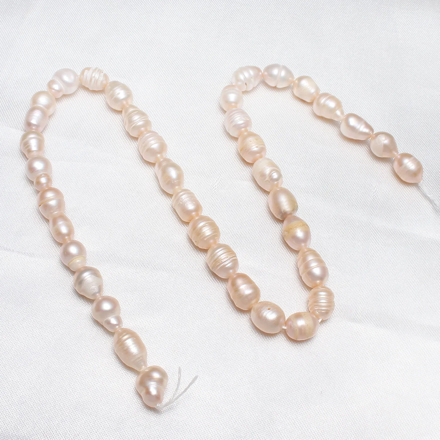 

Cultured Potato Freshwater Pearl Beads Natural 8-9mm Approx 0.8mm Sold By Strand