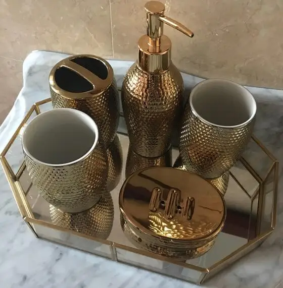 6pcs in one set Домашний декор наборы для ванной позолоченный роскошный Декор креативная фигурка - Цвет: 6pcs in one set
