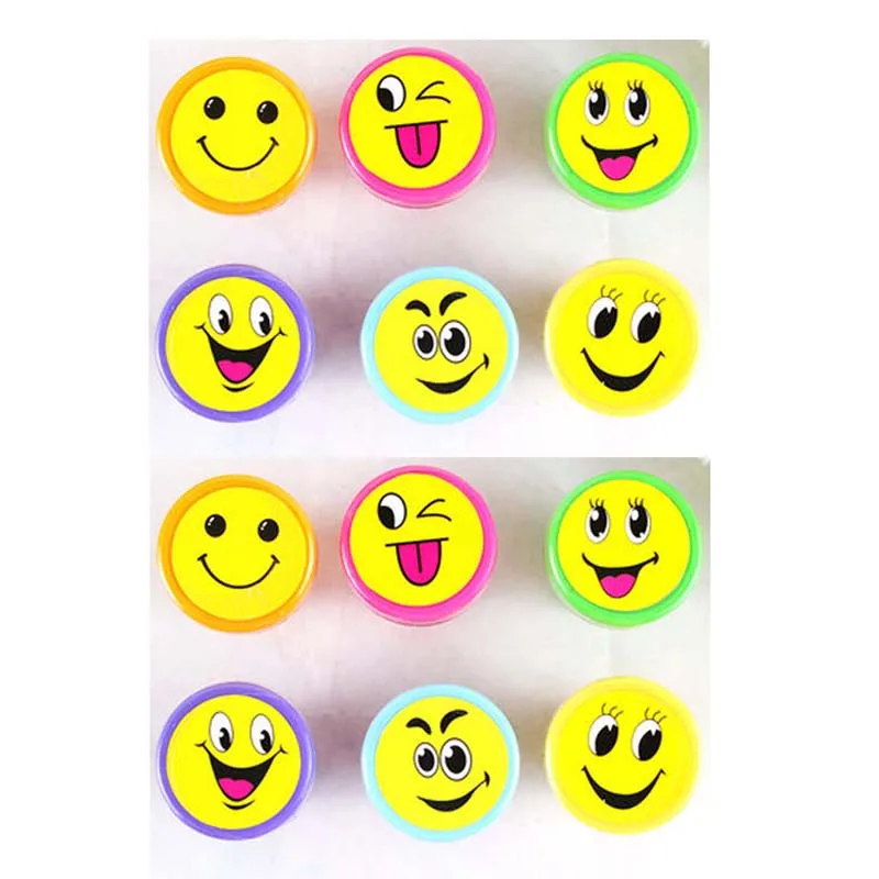 12Pcs 2x6 QQ Smiles Cartoon Round Stamp Toys for Children 12pcs DIY Handmade Craft Students Stamps Toys Book Decro Teacher Seal Kids Art Toys - Цвет: 12Pcs 2x6 QQ Smiles