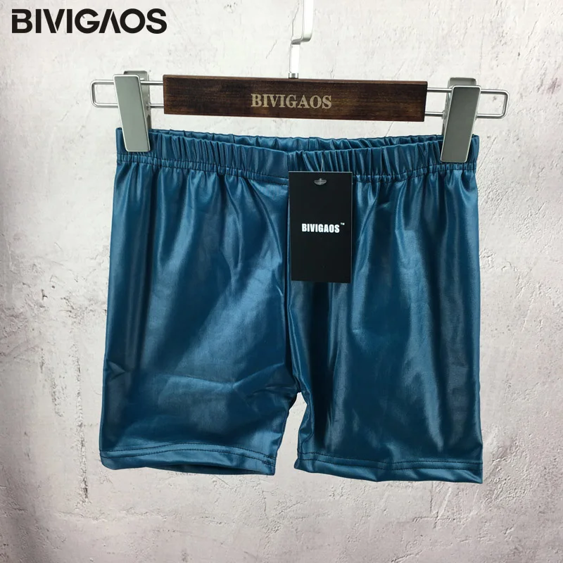 BIVIGAOS женские плотная искусственная кожа шорты из полиуретана модные шорты с завышенной талией в европейском стиле пикантные короткие шорты для женщин сексуальная Безопасные шорты