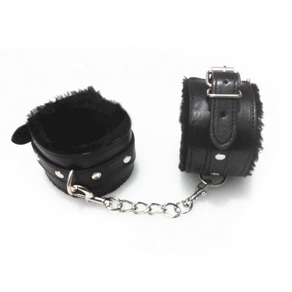 Наручники из искусственной кожи черного цвета интимные товары для связывания
