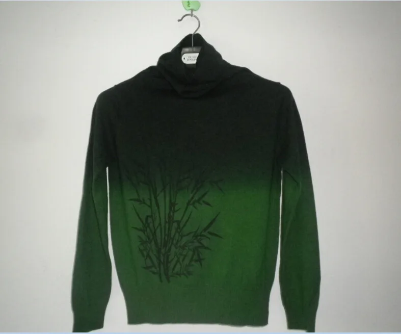 Женский кашемировый свитер с высоким воротником и принтом | Женская одежда