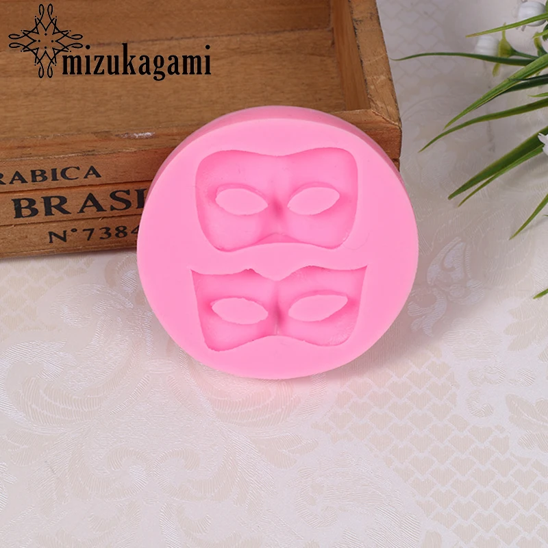 

1pcs UV Resin Jewelry Liquid Silicone Mold Mask Shape Resin Charms Molds For DIY Intersperse Decorate Making Jewelry