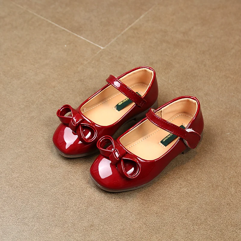 Детская обувь для девочек Новинка весны 2018 года модная принцессы из лакированной