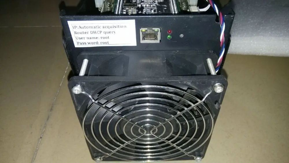 Товары пятна AntMiner S5 1155 GH/с Asic Шахтер Bitcon 28nm БТД Добыча ША 256 шахтер