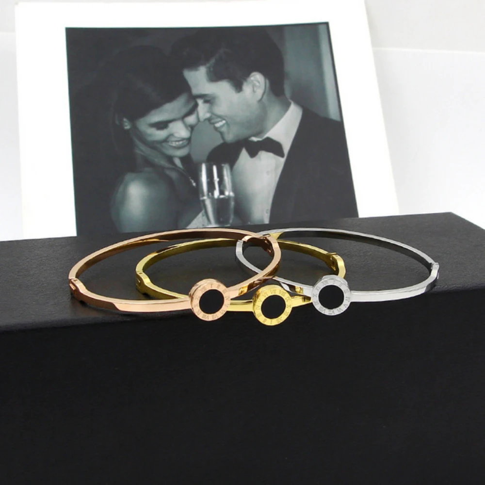 Fashion Stainless Steel Black Shell Thin Bangle Bracelet With Roma Numerals | Украшения и аксессуары